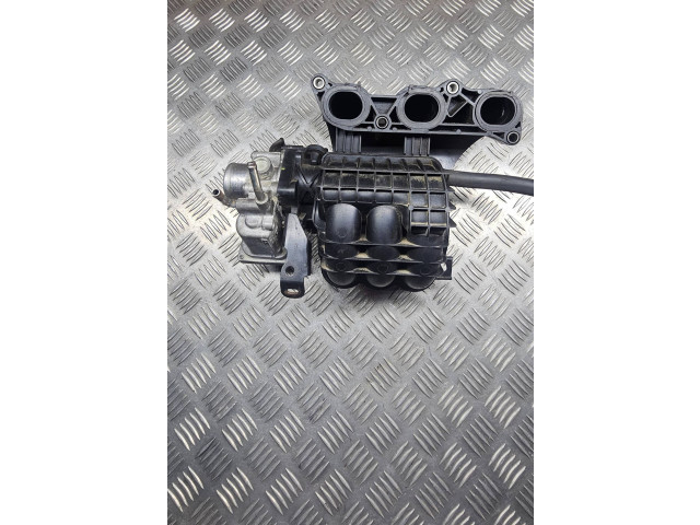 Дроссельная заслонка MN149258, MN143824 Mitsubishi Colt