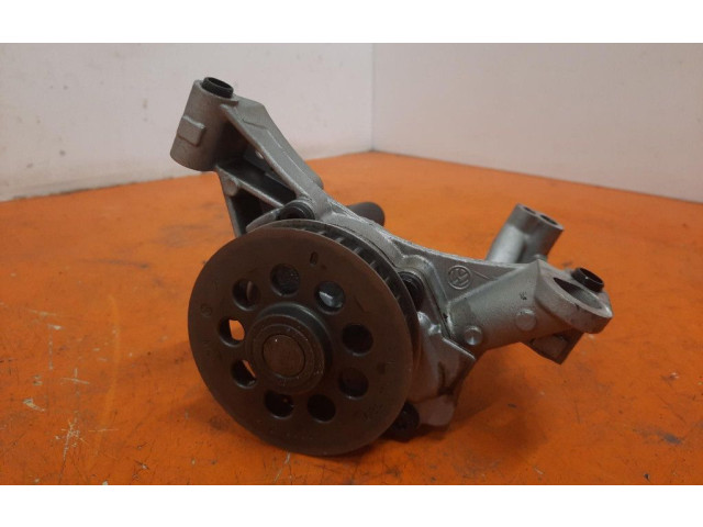 Масляный насос   03L115105, 03L115105  Skoda Fabia Mk2 (5J) 