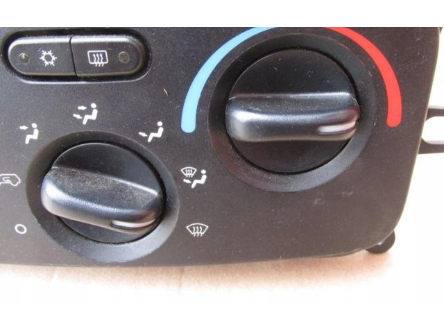 Блок управления климат-контролем P55037533   Jeep Cherokee III KJ