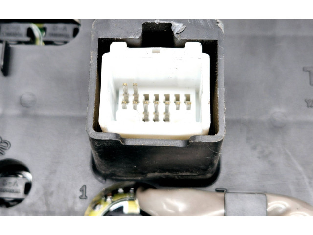 Панель приборов 8380053080JA, 69260080 Lexus IS 200-300