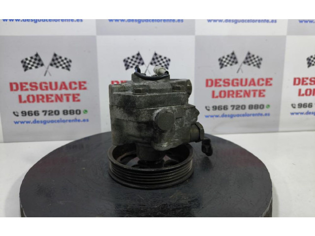 Насос усилителя руля 1321673 Subaru Forester SG