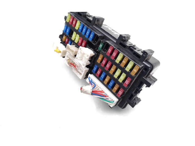 Блок предохранителей Infiniti Q50