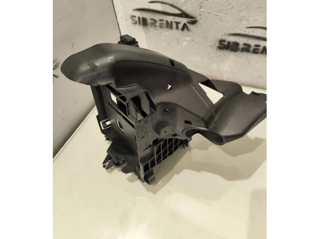 Блок предохранителей 517941395B, K702 Audi Q3 8U