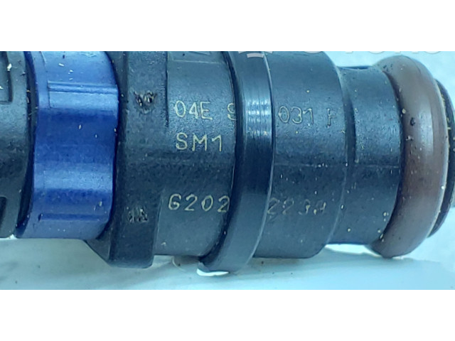 Форсунка 04E906031F    Skoda Fabia Mk3 (NJ) для бензинового двигателя CHYA 1