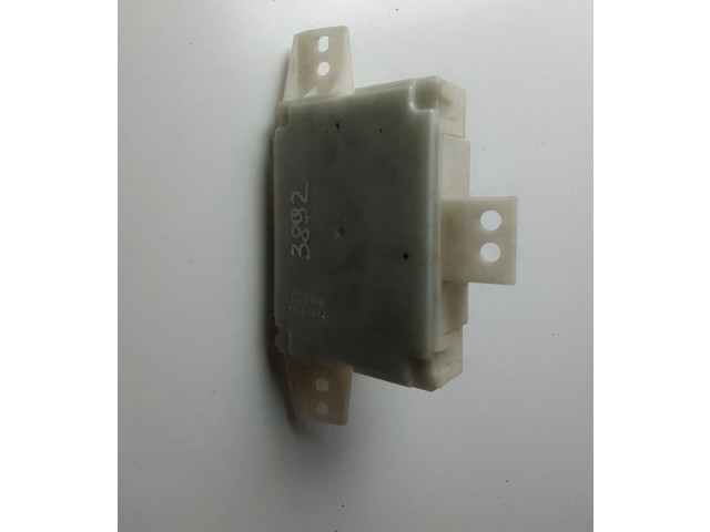 Блок управления кондиционером 277605KJ2B Nissan Navara D23 YS23DDTT