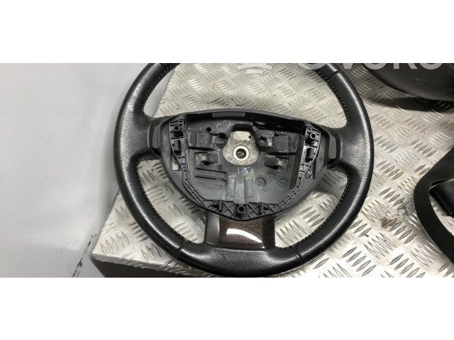 Руль Dacia Duster - года 484302824R