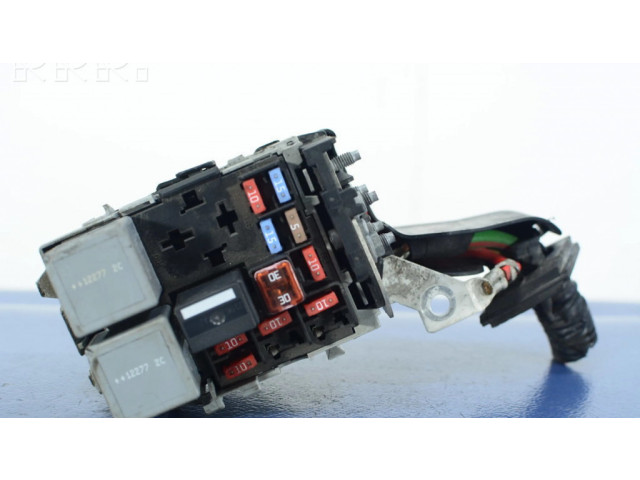 Блок предохранителей 6G9T-14A481-CA Volvo V70