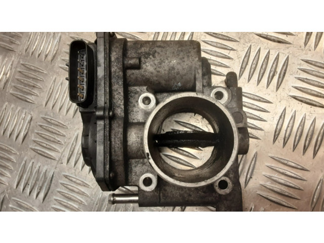 Дроссельная заслонка