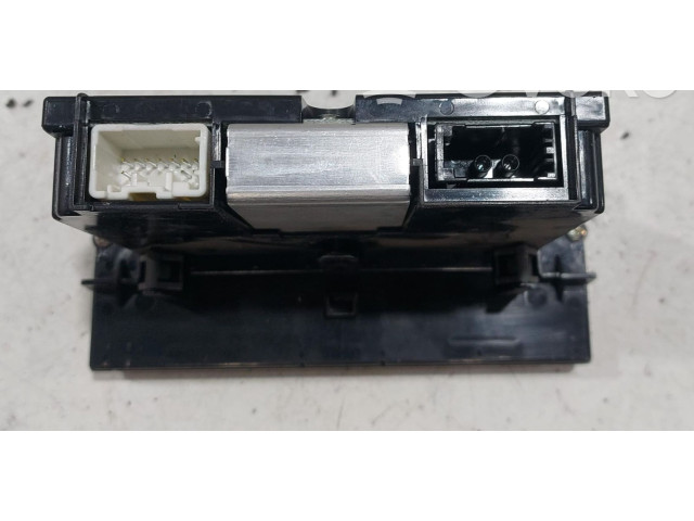 Дисплей 30797719, 30797719 Opel Meriva B