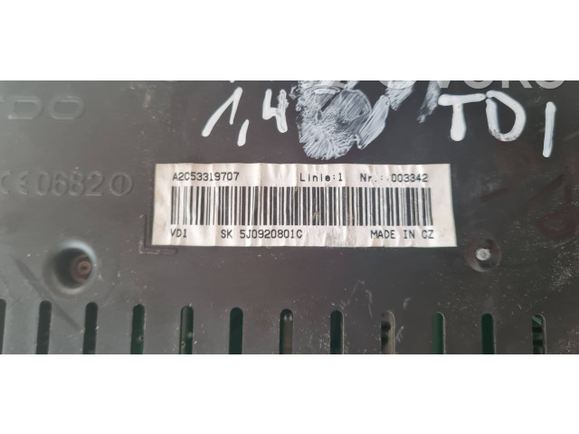 Спидометр (приборный щиток) Skoda Praktik (5J8) 2006 - 2015 года