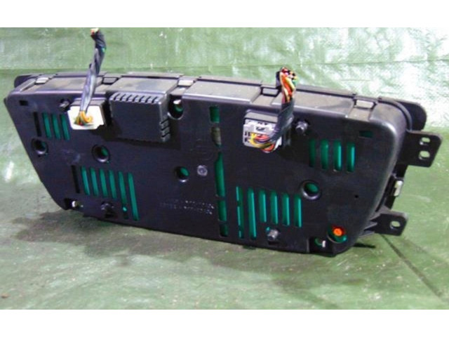 Панель приборов 8021009040   SsangYong Kyron       