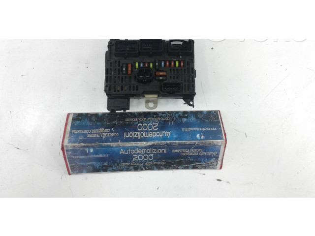 Pojistková skříňka Peugeot 607 2007