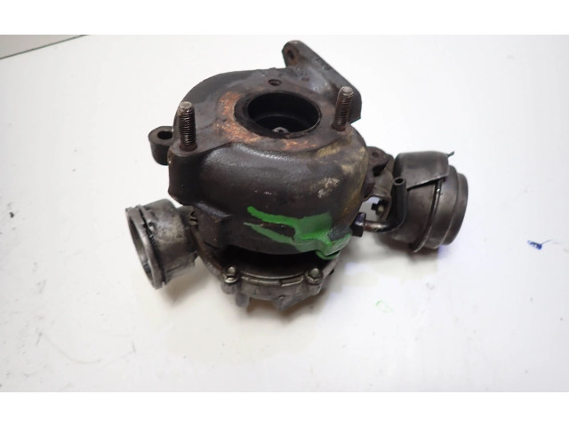 Turbodmychadlo Турбина 038145702E Volkswagen PASSAT B5.5