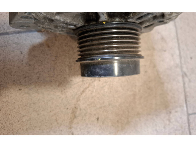 Генератор 37300-2B760   Hyundai ix20      