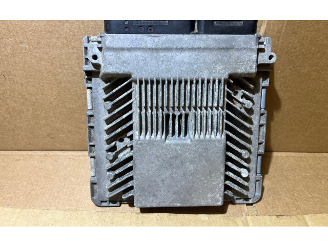 Řídící jednotka    Audi A8 S8 D4 4H 2013