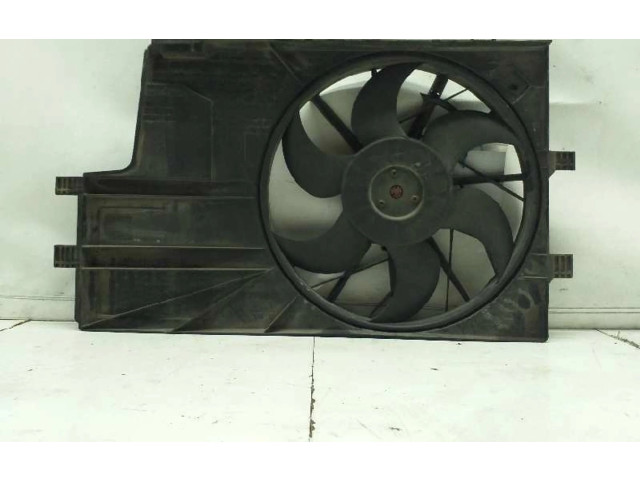 Вентилятор радиатора     0130303880, 1685000193    Mercedes-Benz A W168 
