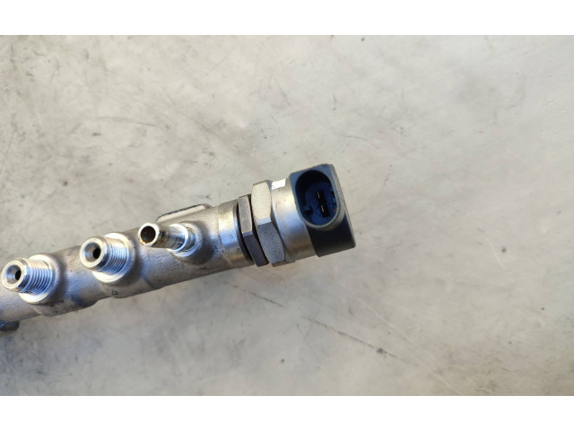 Магистральная трубка топлива