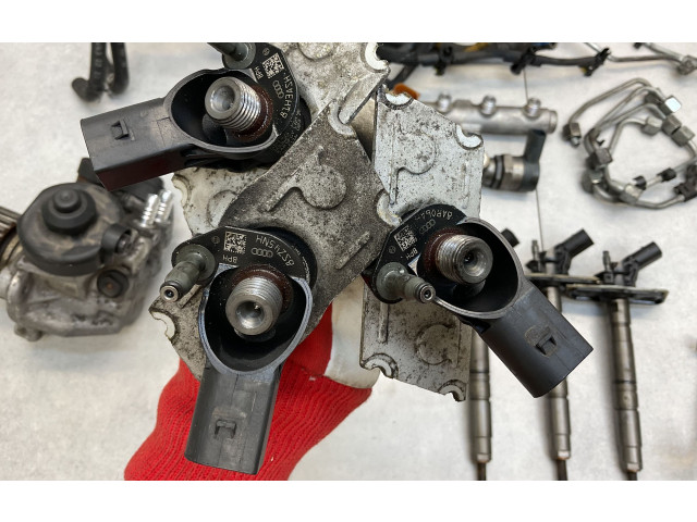 Комплект системы впрыска топлива 059130277BE, 0445116023    Audi A6 S6 C6 4F   
