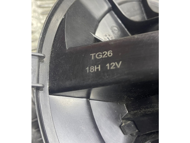 Вентилятор печки 18H12V, TG26 Volkswagen Caddy