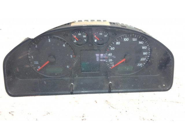 Přístrojová deska Volkswagen Transporter - Caravelle T5 2007 7H0920861E, 05030723063