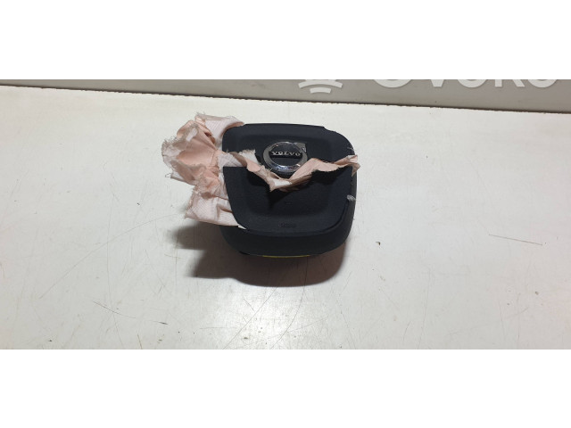 Подушка безопасности водителя P032288356, 203530094297 Volvo XC40