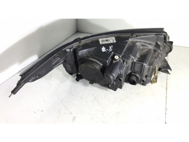 Передняя фара