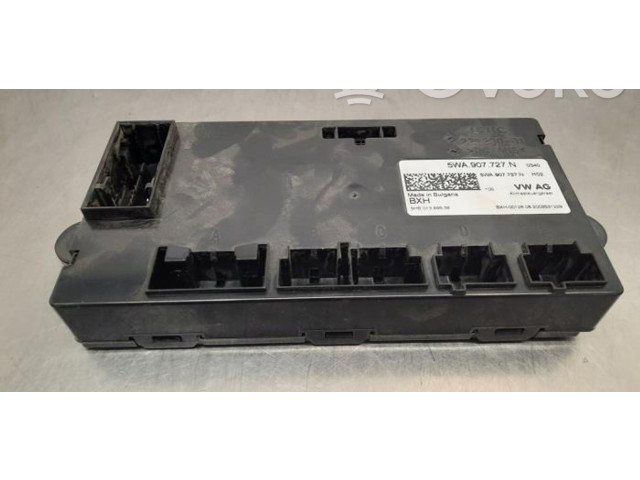 Блок управления климат-контролем 5WA907727AL Skoda Octavia Mk4