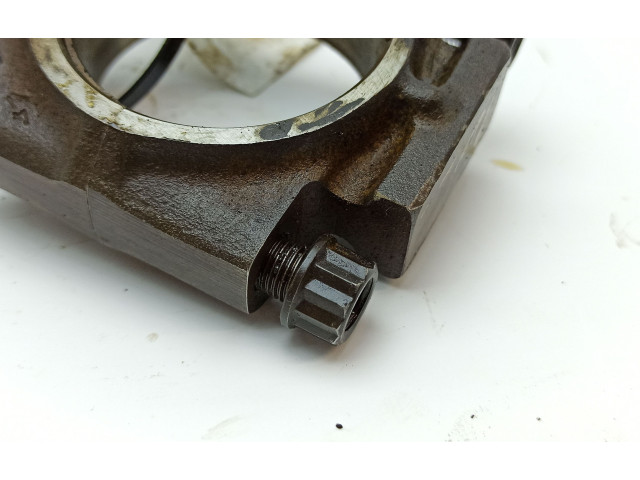 Поршень с шатуном EAC1868, EBC1289 Jaguar XJS