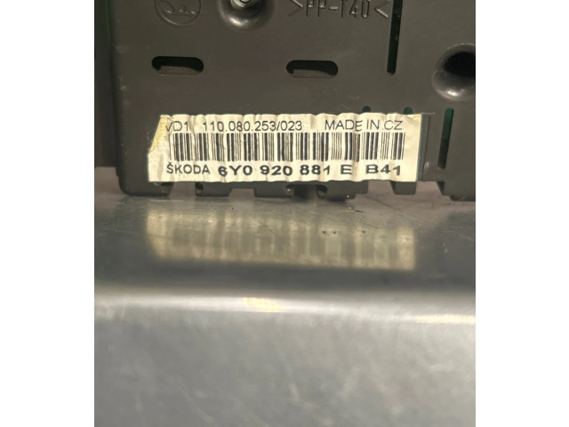 Панель приборов 6Y0920881E, 110080253   Skoda Fabia Mk1 (6Y)       