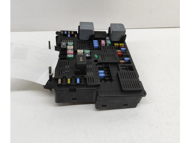 Pojistková skříňka 32212297 Volvo XC60 2019