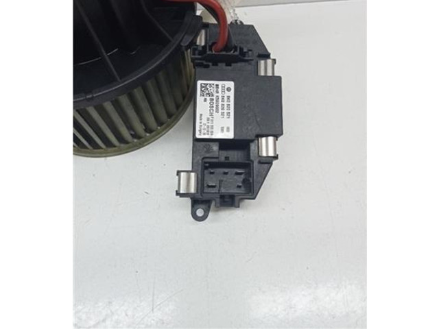 Вентилятор печки    8k0907357, 8k0820521   Audi A5 8T 8F