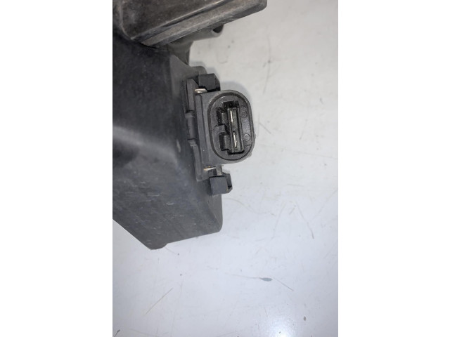 Вентилятор радиатора     7701068310    Renault Clio III 