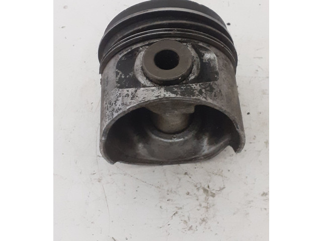 Píst 8711010000, 8711010000 Chrysler Voyager