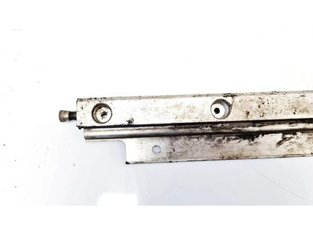 Vstřikovací lišta 6842086 Volvo 850 pro benzínový motor 2.8