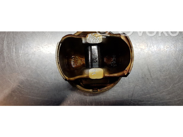 Поршень 06K107065F Volkswagen Golf SportWagen