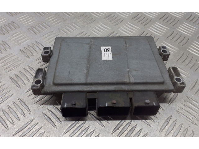 Блок управления двигателя 8200774747   Renault Twingo II