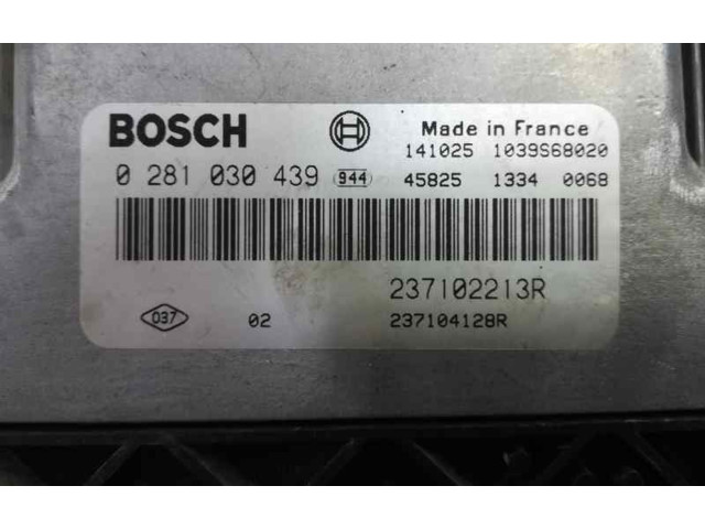 Блок управления двигателя 237102213R, 0281030439   Dacia Dokker