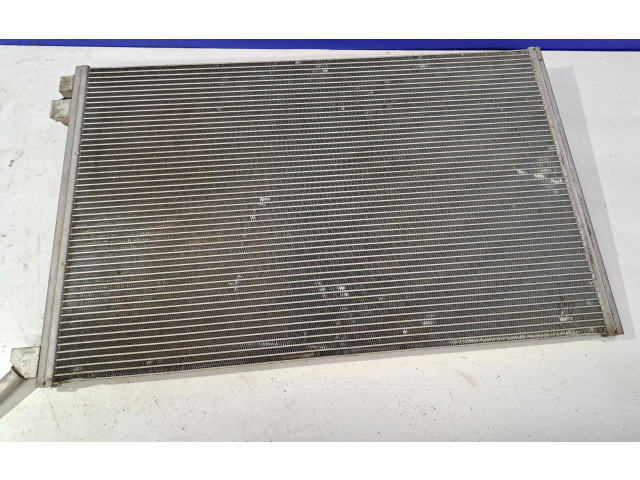 Интеркулер GX738K230BB Jaguar XE