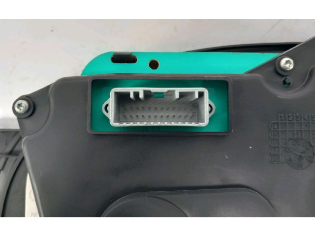 Панель приборов 248104707R, 248104707R Dacia Duster