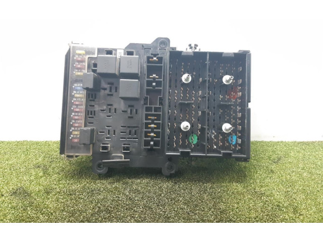 Pojistková skříňka P04707994A Chrysler Voyager 2000