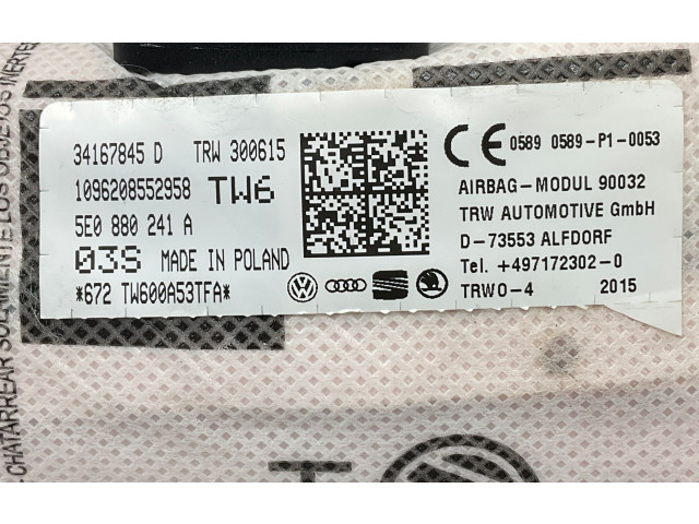 Подушка безопасности в сиденье 5E0880241A Skoda Octavia Mk3 (5E)