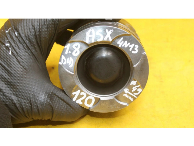 Поршень с шатуном 4N13 Mitsubishi ASX