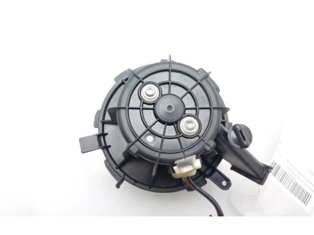 Вентилятор печки    8K1820021   Audi A5 8T 8F