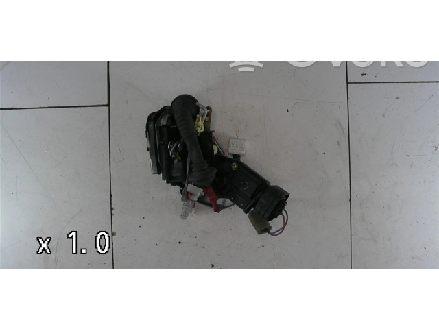 Zámek zadních dveří Toyota Corolla E110 1998