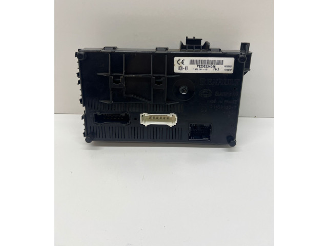 Блок комфорта 21659062, P8200234046 Renault Clio II