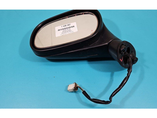 Зеркало электрическое Mitsubishi Carisma 2000 - 2004 года