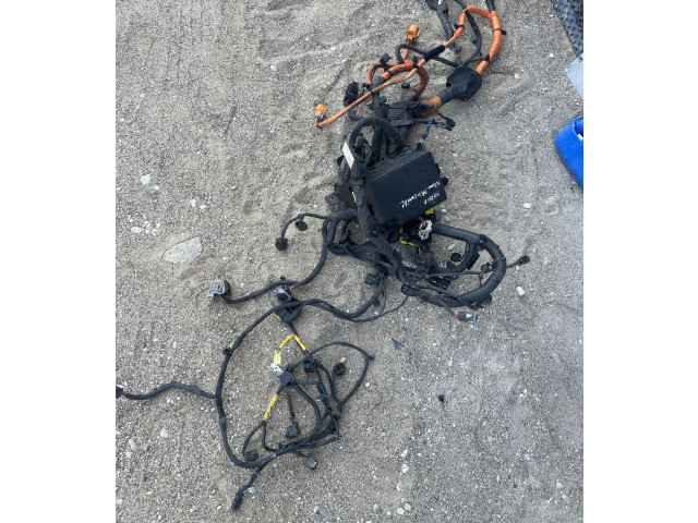 Блок предохранителей 91220Q4472 KIA Niro