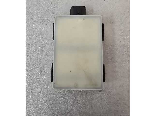 Модуль управления слепым пятном 31476724 Volvo XC90