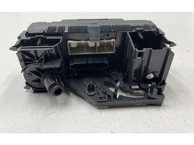 Блок управления климат-контролем Volkswagen Touran II