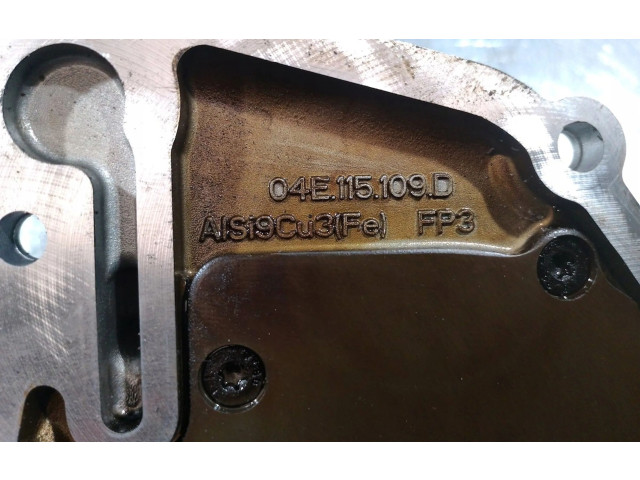 Масляный насос  CHZC 04E115109D  Skoda Rapid (NH) 